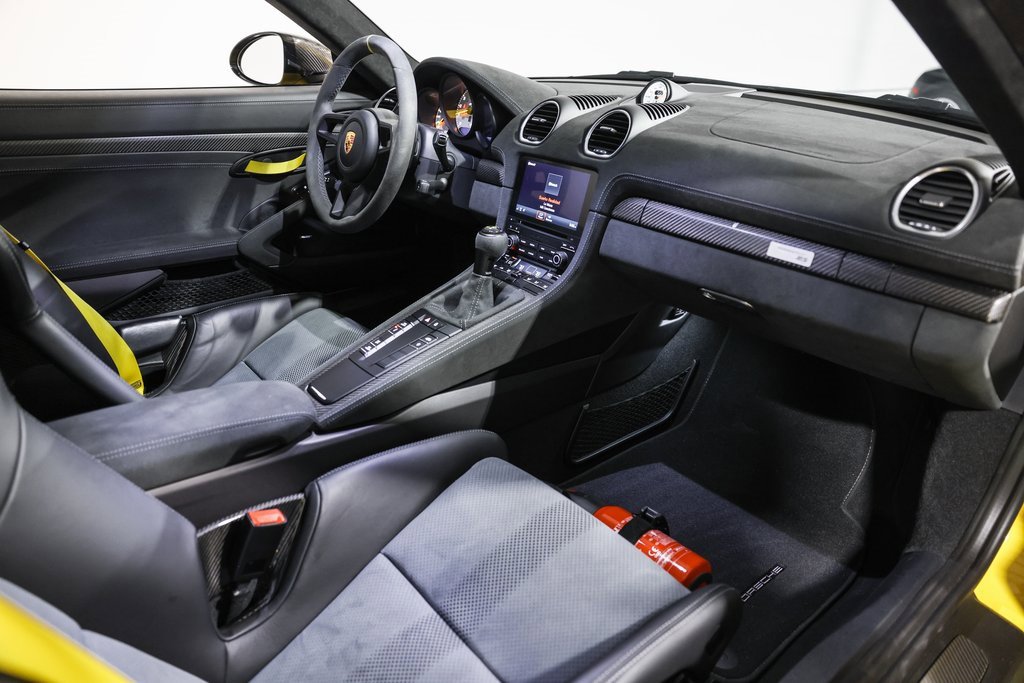 Used 2023 Porsche 718 Cayman GT4 RS image 21