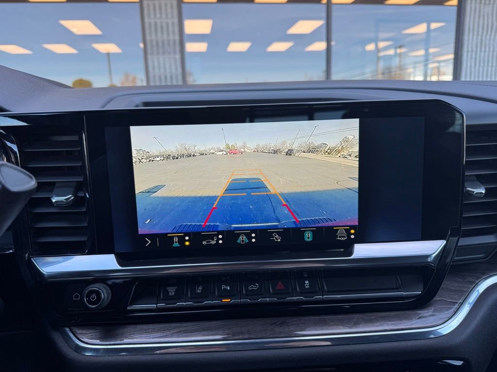 Used 2024 Chevrolet Silverado 2500 LTZ w/ LTZ Plus Package image 9