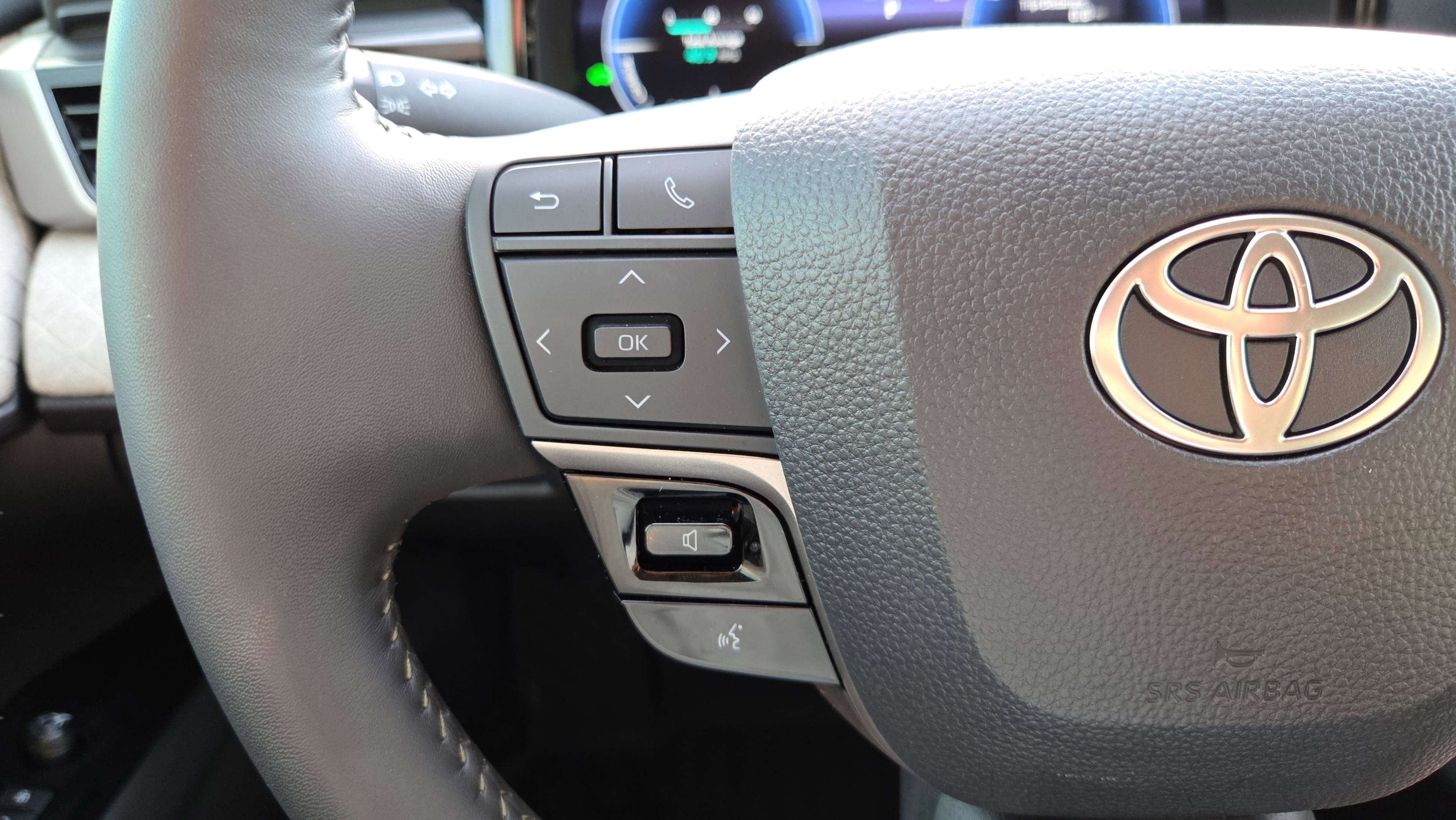 Certified 2025 Toyota Camry XLE image 30