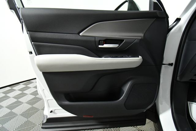 New 2026 Toyota Grand Highlander XLE image 21