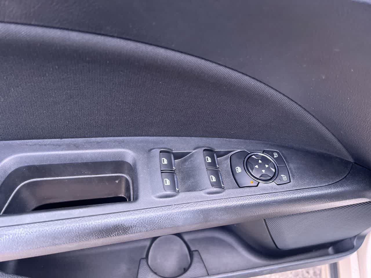 Used 2019 Ford Fusion SE AWD/4WD image 13