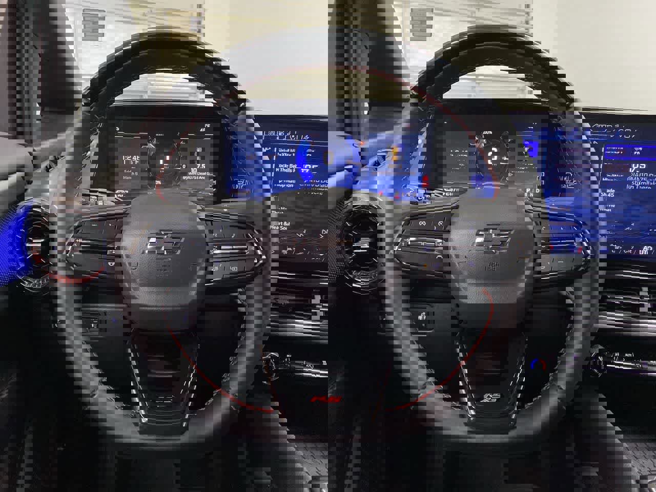 Used 2024 Chevrolet Equinox EV RS image 19