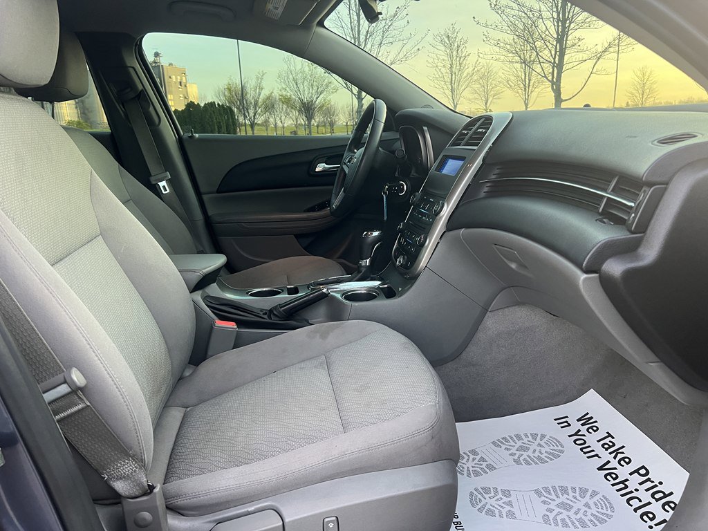 Used 2014 Chevrolet Malibu LS FWD image 11