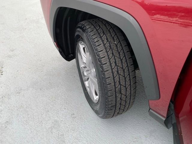 Certified 2022 Toyota RAV4 LE image 22