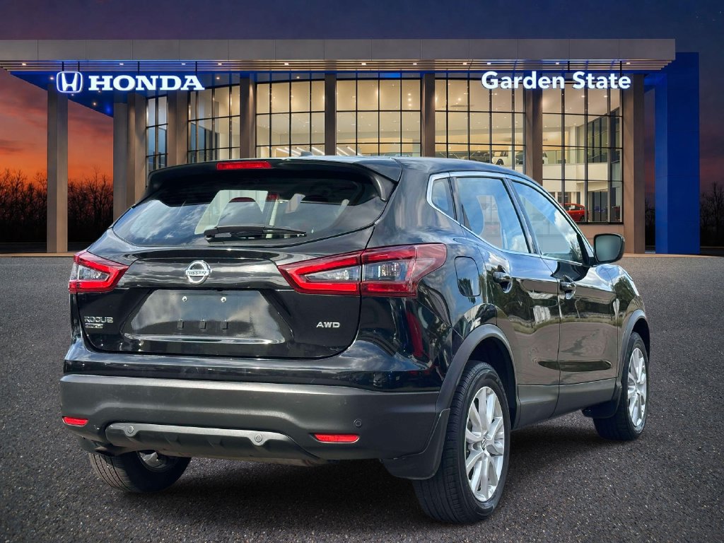 Used 2020 Nissan Rogue Sport S w/ Appearance Package AWD/4WD image 3
