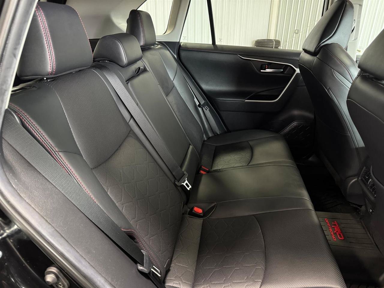 Used 2021 Toyota RAV4 TRD Off-Road w/ TRD Off-Road Weather Package AWD/4WD image 29