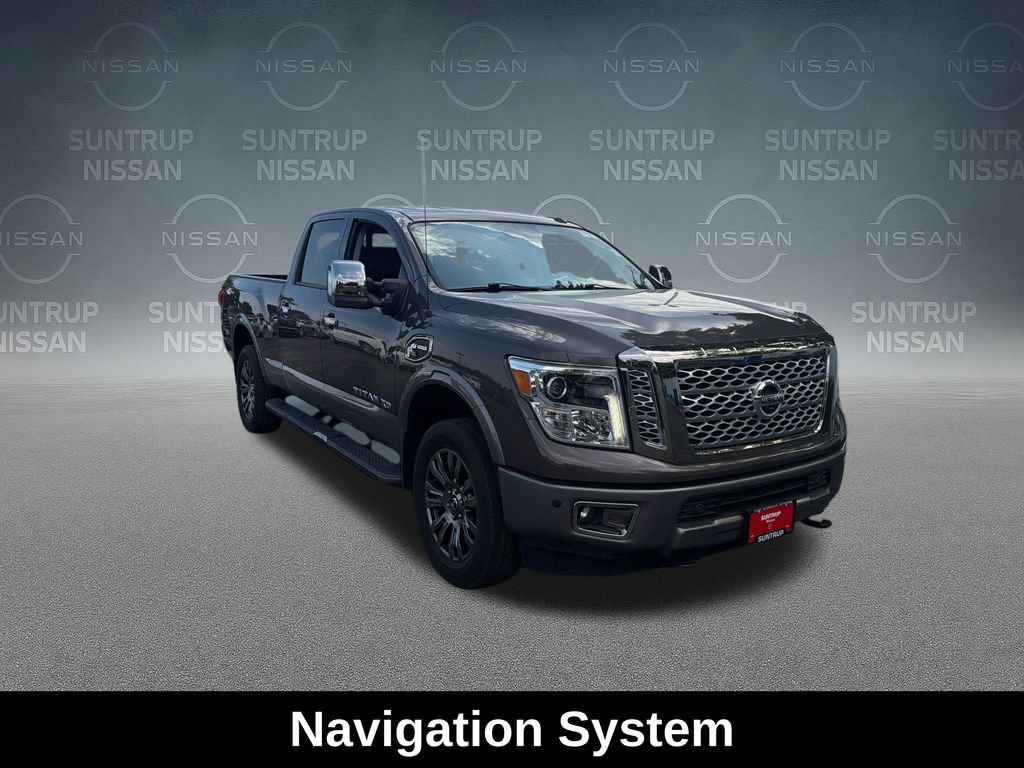Used 2019 Nissan Titan Platinum Reserve AWD/4WD image 9