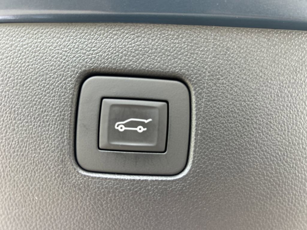 Certified 2024 Buick Envista Preferred w/ Convenience II Package image 12