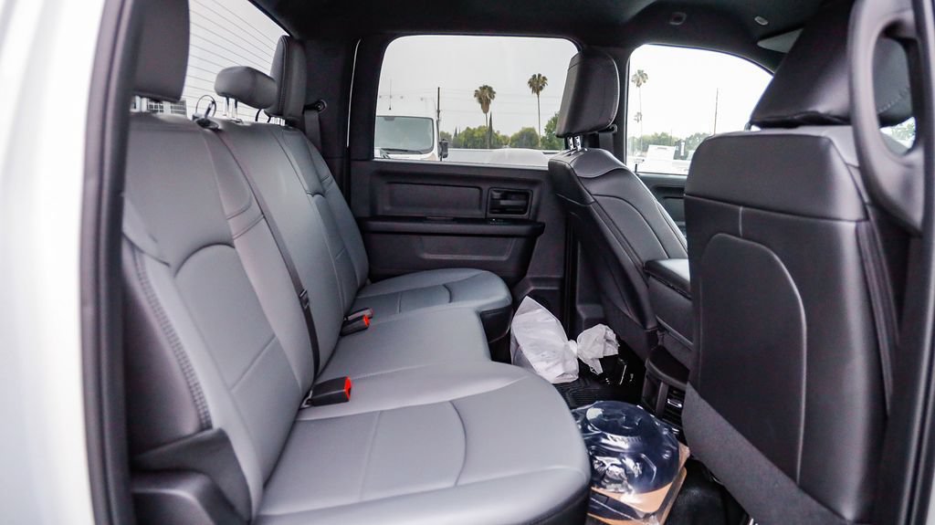 New 2026 RAM 3500 Tradesman AWD/4WD image 19