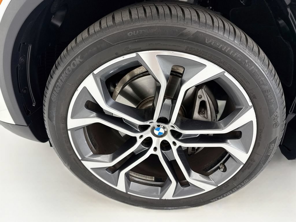 Certified 2026 BMW X5 xDrive40i w/ Executive Package AWD/4WD image 29