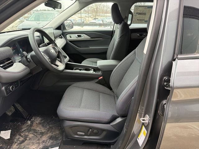 New 2026 Ford Explorer Active image 9