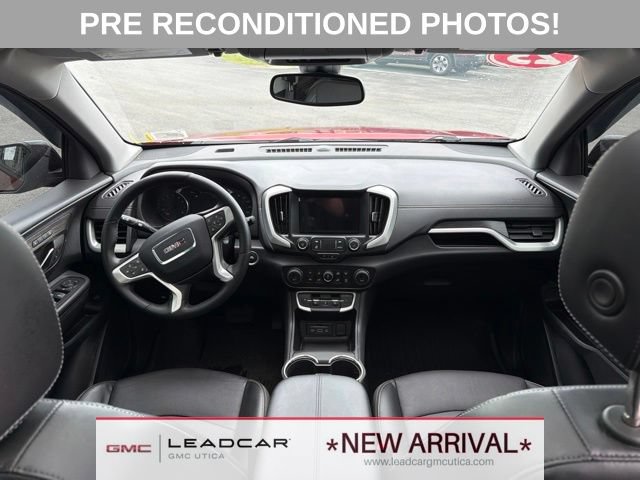 Used 2023 GMC Terrain SLT w/ Elevation Edition AWD/4WD image 17