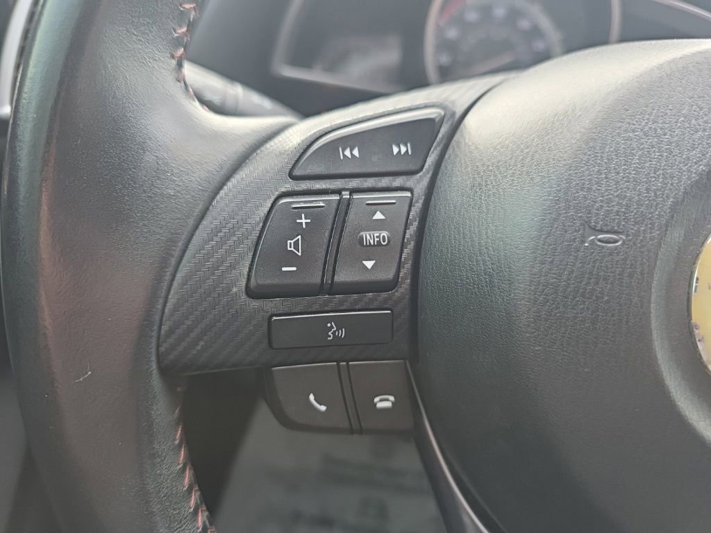 Used 2014 MAZDA MAZDA3 i Touring image 20