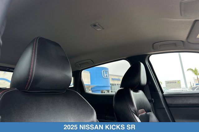 Used 2025 Nissan Kicks SR AWD/4WD image 19
