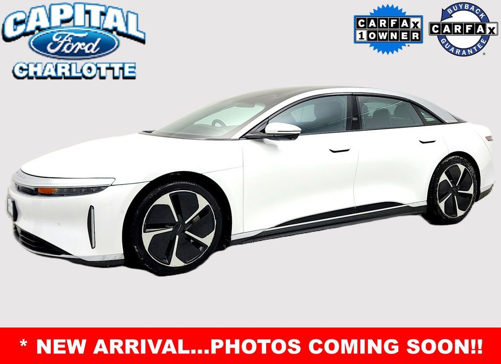 Used 2023 Lucid Air Touring image 2