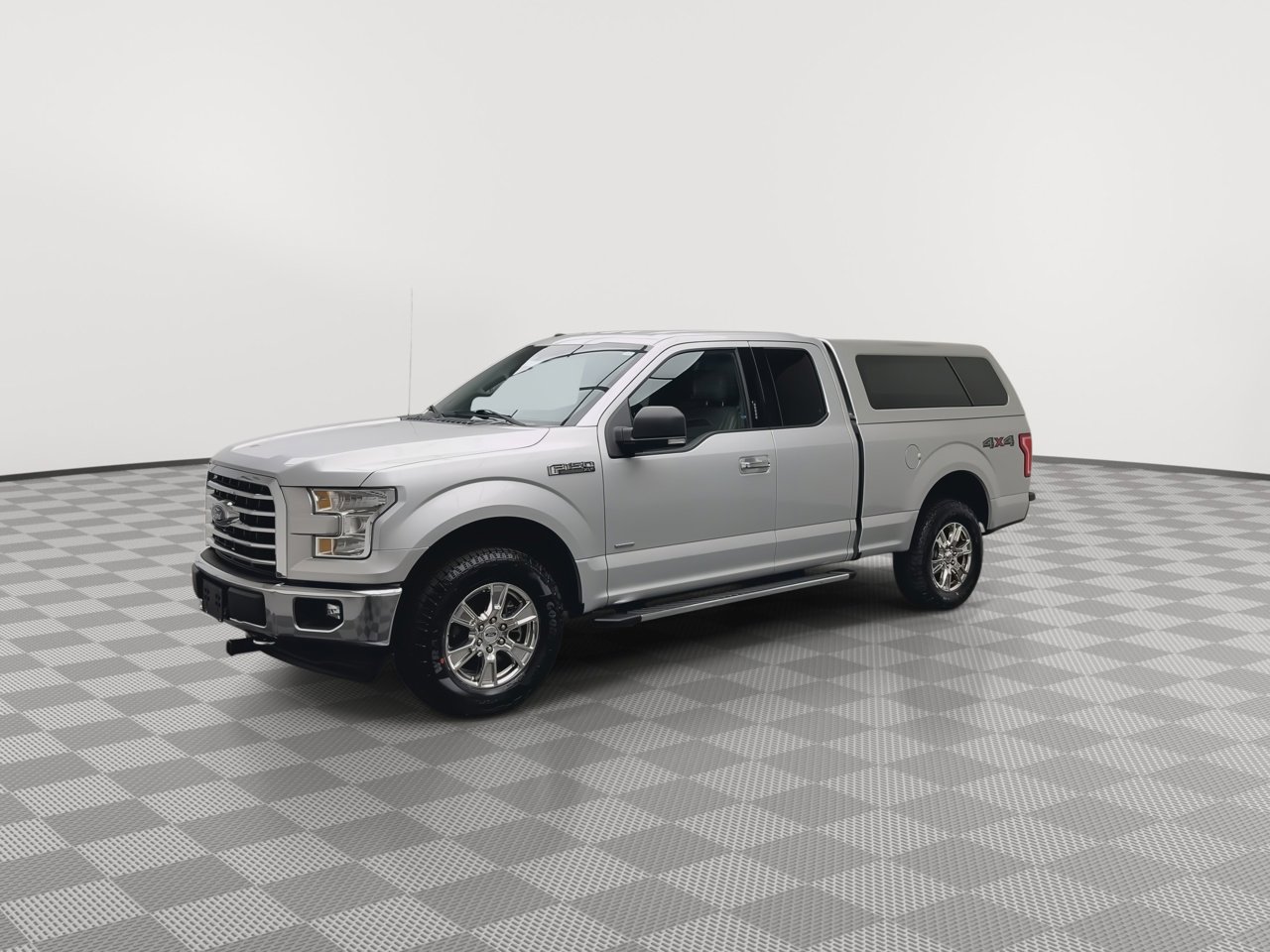Used 2017 Ford F150 XLT w/ Equipment Group 302A Luxury AWD/4WD image 33