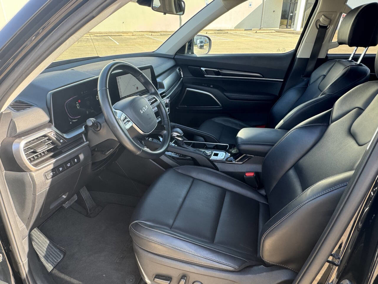 Used 2025 Kia Telluride S image 10