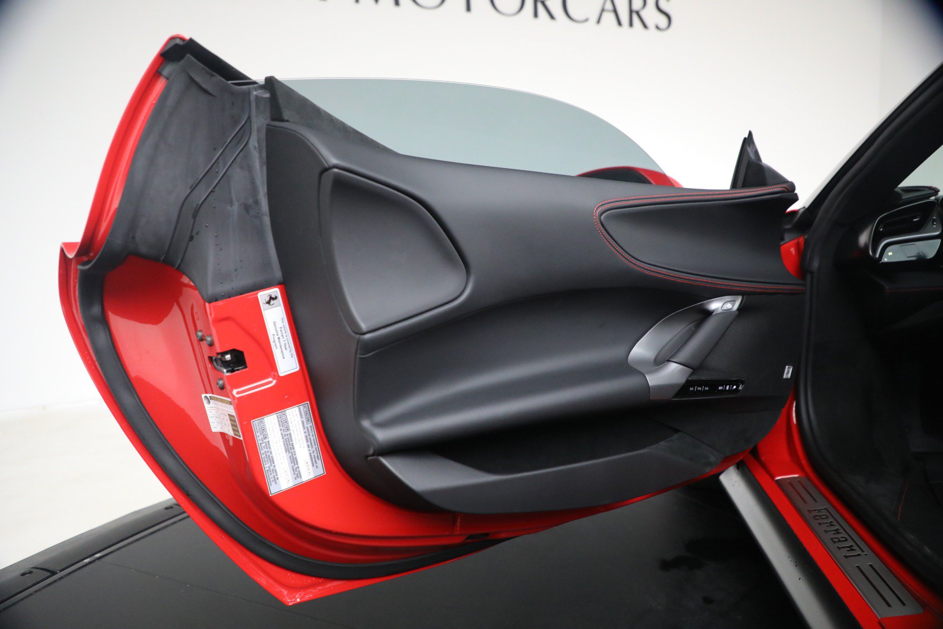 Used 2023 Ferrari SF90 Stradale AWD/4WD image 25
