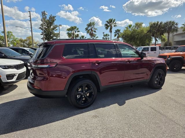New 2026 Jeep Grand Cherokee L Limited w/ Limited Altitude Package RWD image 13