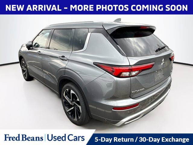 Used 2024 Mitsubishi Outlander SEL AWD/4WD image 10