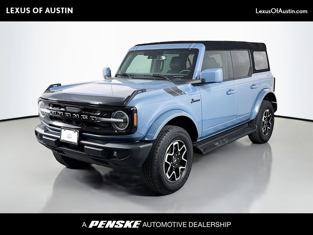 Used 2025 Ford Bronco Outer Banks AWD/4WD image 1