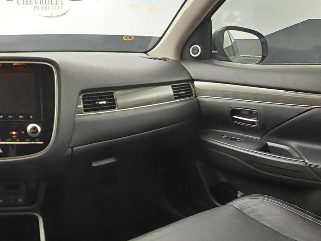 Used 2020 Mitsubishi Outlander SEL AWD/4WD image 15