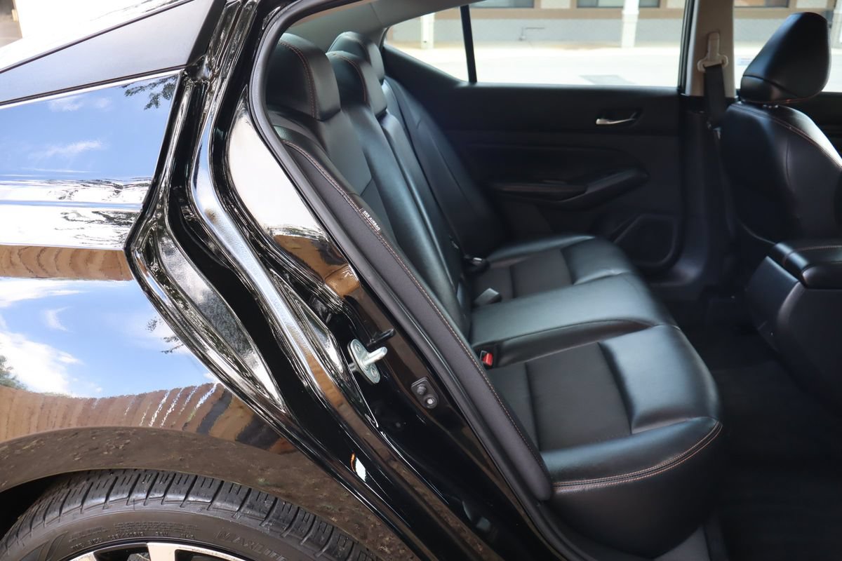 Used 2020 Nissan Altima 2.5 SR w/ Premium Package FWD image 21