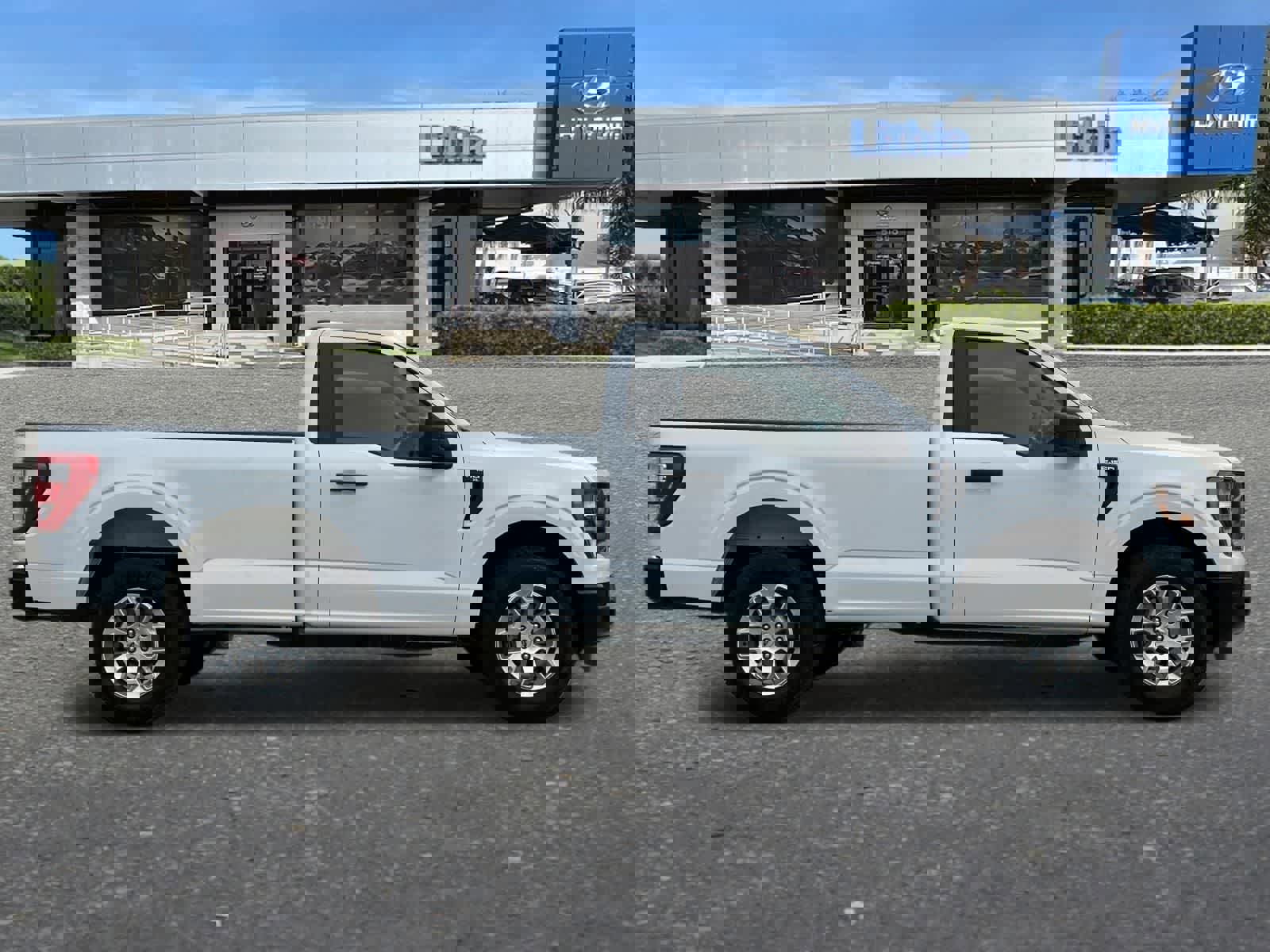 Used 2023 Ford F150 XL w/ Max Trailer Tow Package image 9