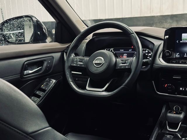 Used 2023 Nissan Rogue SL image 24