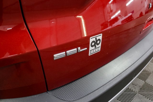 Used 2022 Ford Escape SEL w/ Technology Package image 9