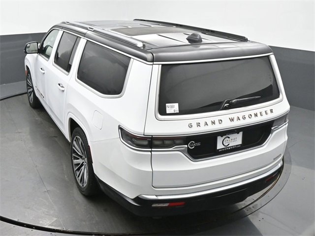 Used 2024 Jeep Grand Wagoneer L Series III image 43