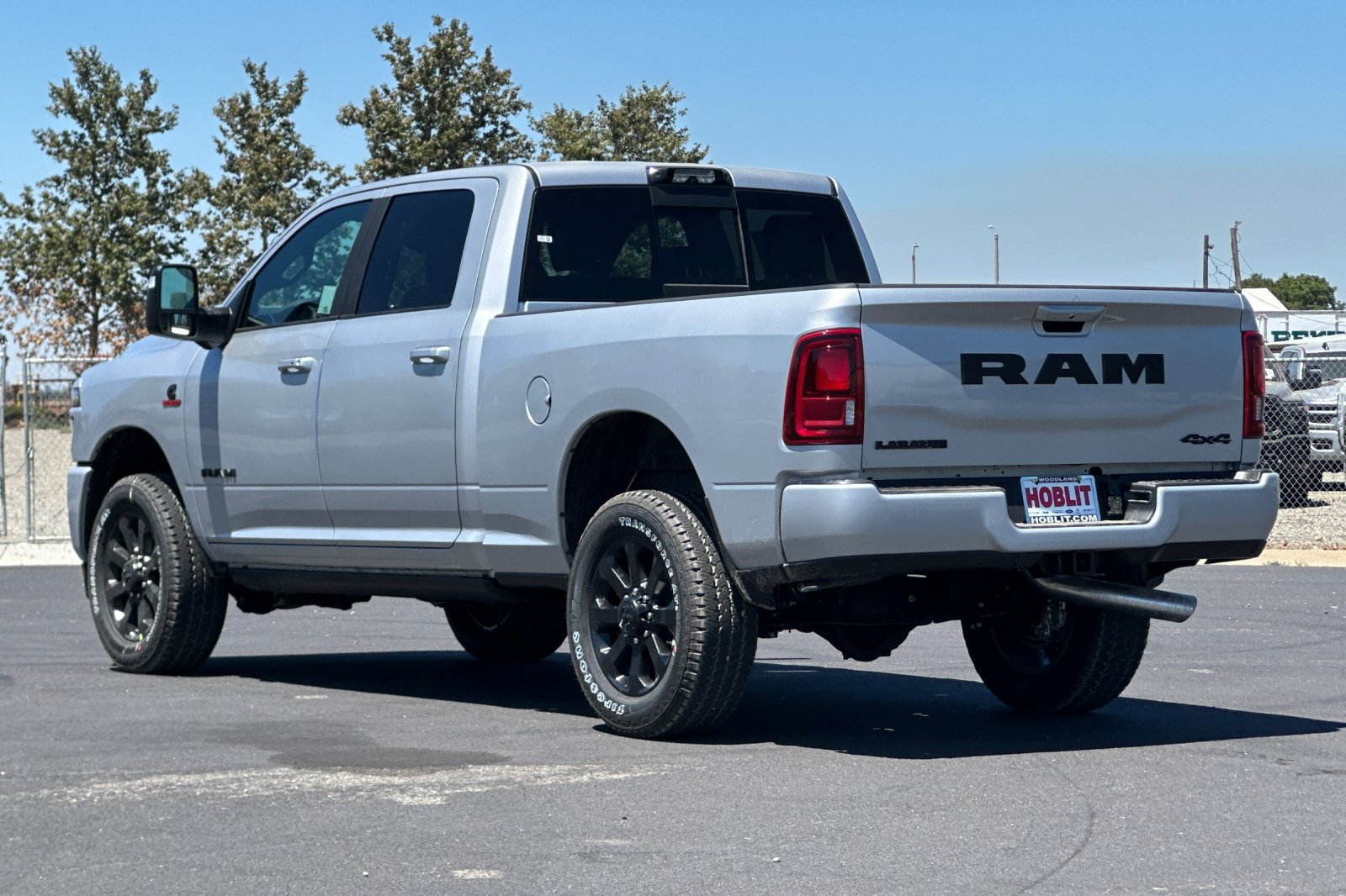 New 2026 RAM 2500 Laramie AWD/4WD image 5