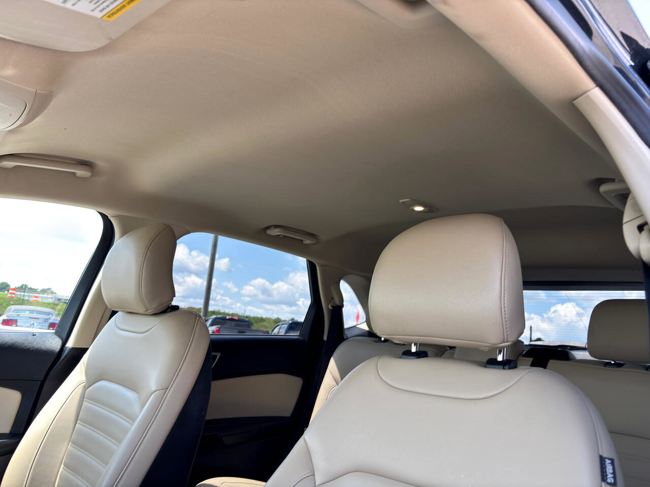 Used 2019 Ford Edge SEL w/ Equipment Group 201A image 19
