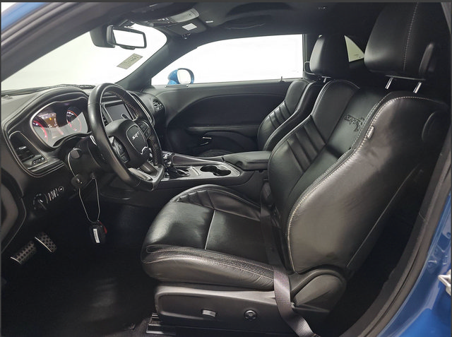 Used 2021 Dodge Challenger SRT Hellcat w/ Plus Package RWD image 15
