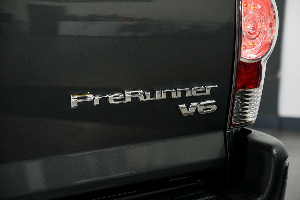 Used 2013 Toyota Tacoma PreRunner w/ TRD Sport Pkg RWD image 12