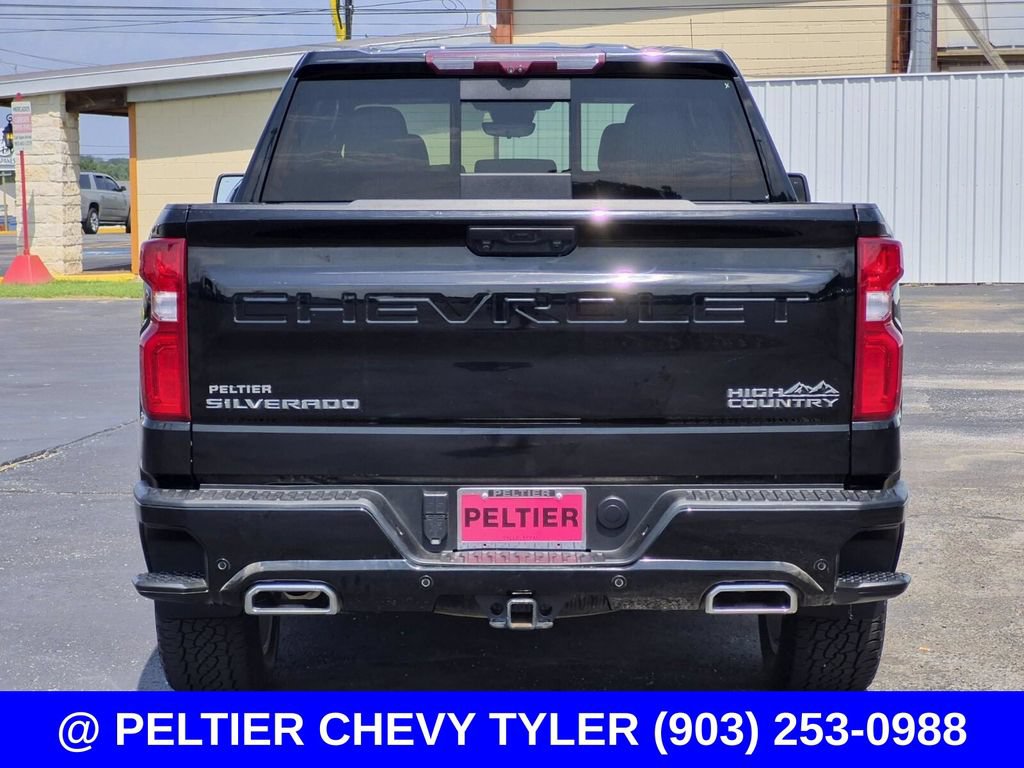 Used 2022 Chevrolet Silverado 1500 High Country w/ High Country Premium Package AWD/4WD image 5