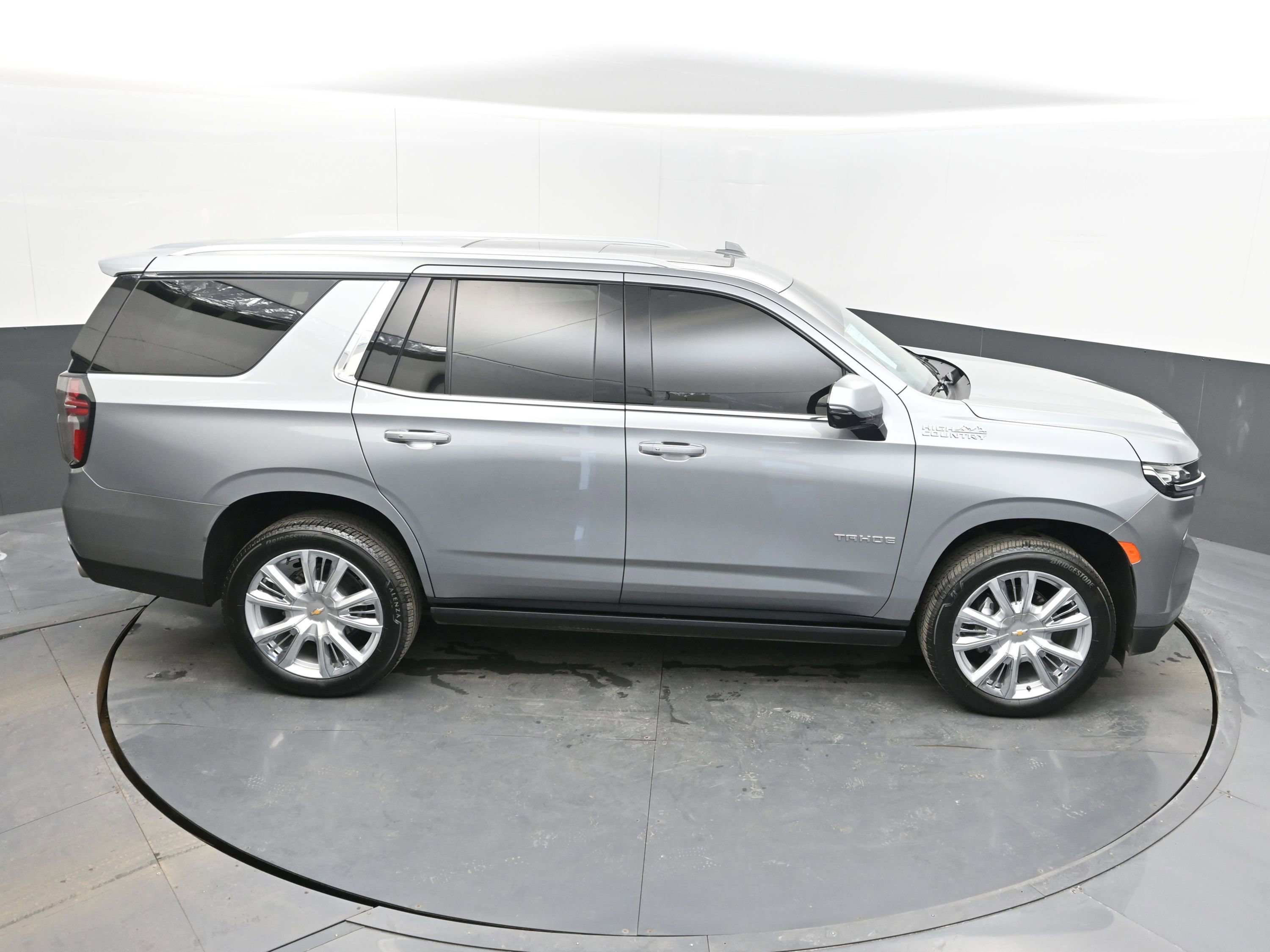 Certified 2024 Chevrolet Tahoe High Country w/ Premium Package image 53