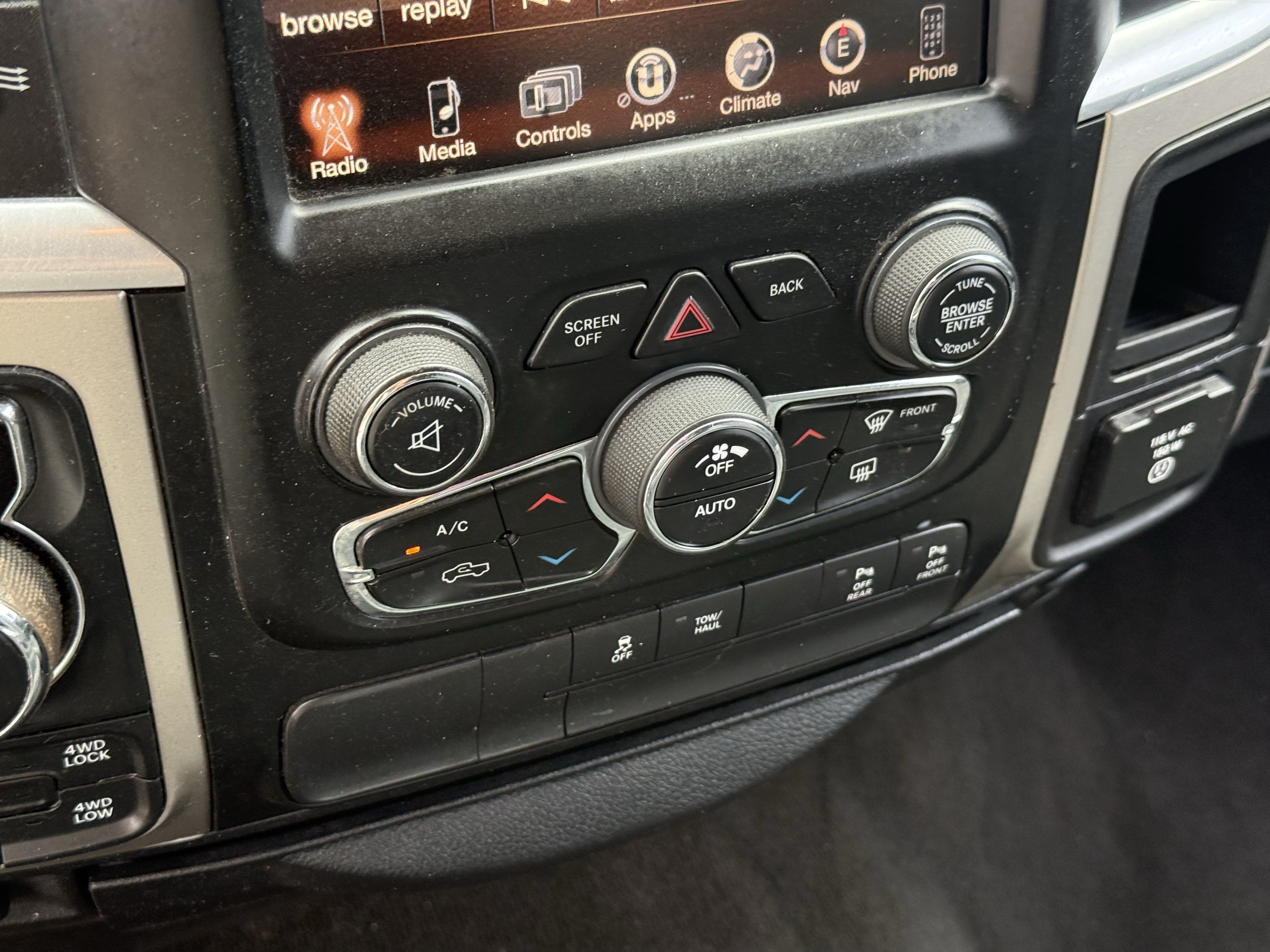 Used 2017 RAM 1500 Big Horn AWD/4WD image 22