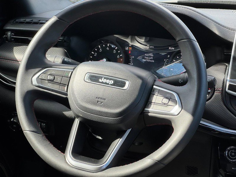 Used 2023 Jeep Compass Trailhawk image 11