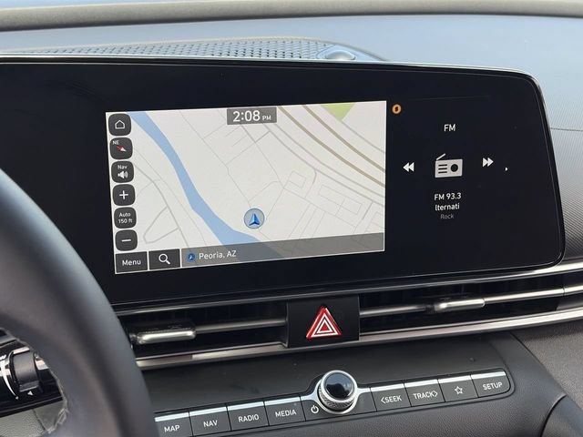 Used 2023 Hyundai Elantra Limited w/ Preferred Accessory Package FWD image 28