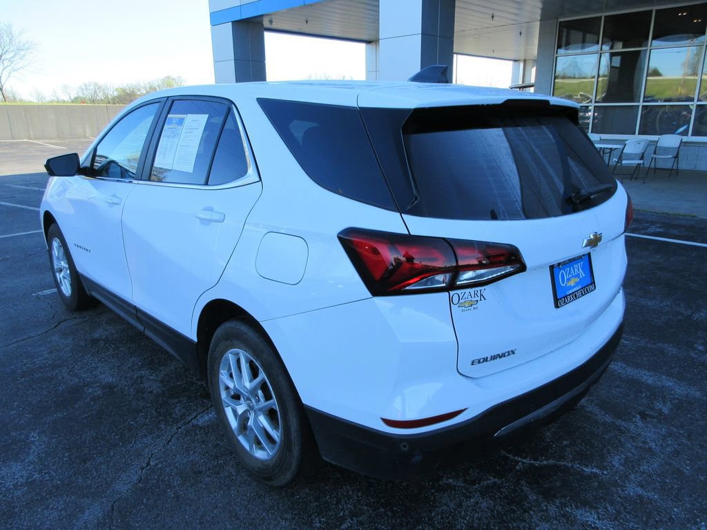 Used 2024 Chevrolet Equinox LT image 3