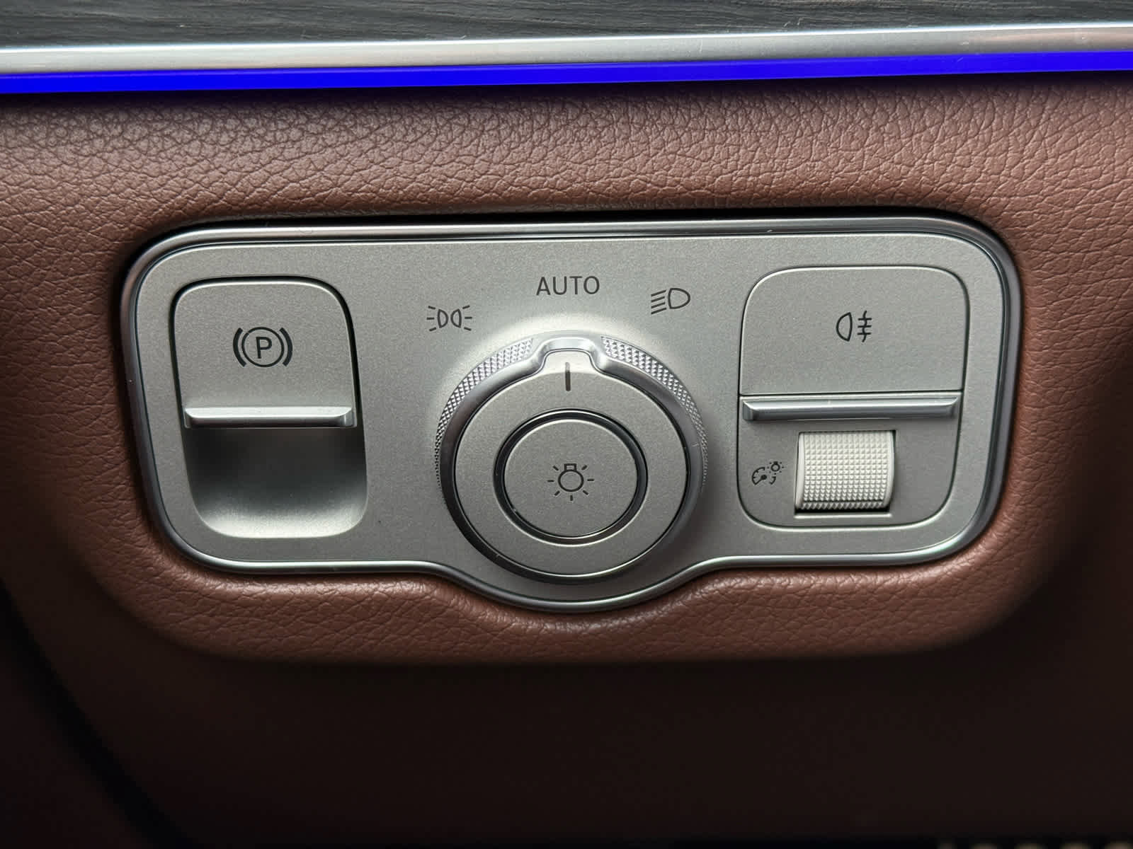 New 2026 Mercedes-Benz GLS 450 4MATIC image 31