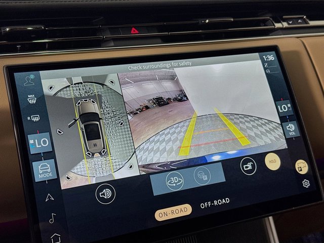 Used 2025 Land Rover Range Rover Long Wheelbase Autobiography image 17