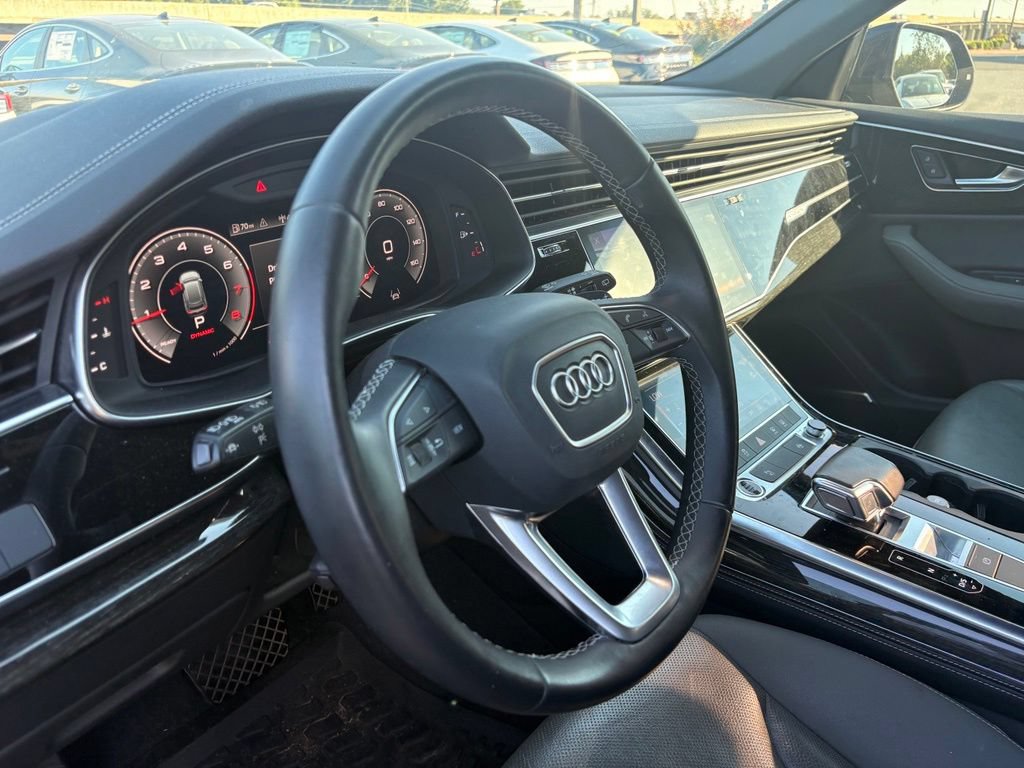 Used 2023 Audi Q8 Premium Plus AWD/4WD image 10