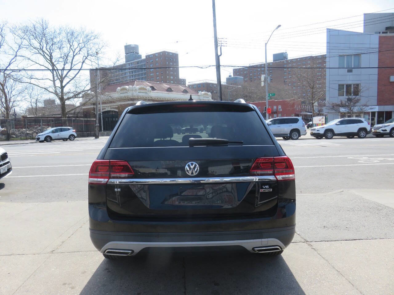 Used 2018 Volkswagen Atlas SE image 7