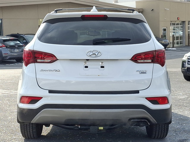 Used 2017 Hyundai Santa Fe Sport image 5