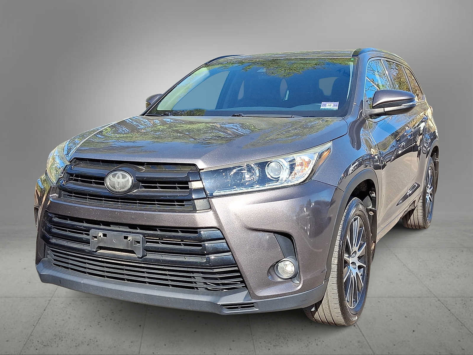 Used 2017 Toyota Highlander SE w/ Carpet Mat Package