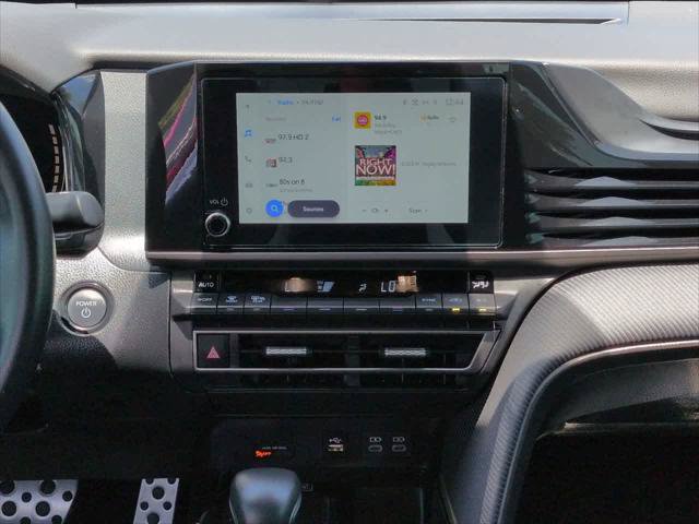 Certified 2026 Toyota Camry SE FWD image 17