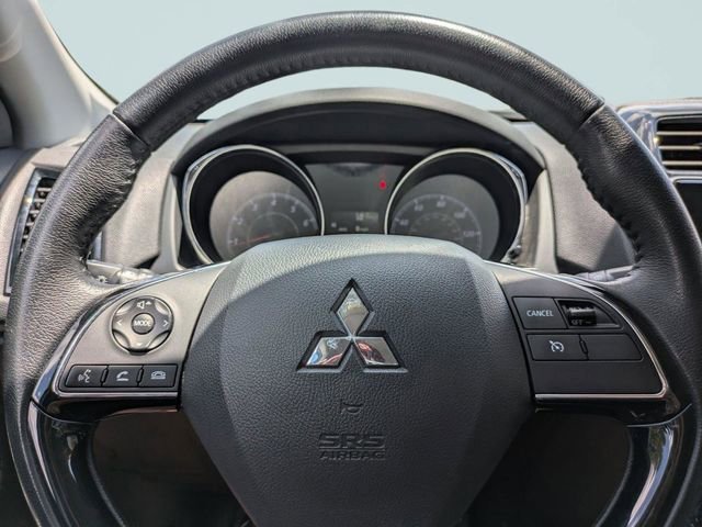 Used 2024 Mitsubishi Outlander Sport SE AWD/4WD image 28