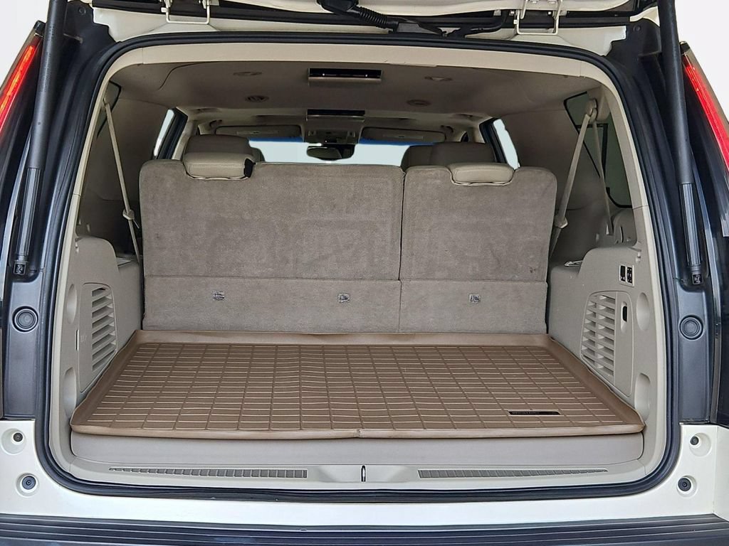 Used 2015 Cadillac Escalade ESV Premium AWD/4WD image 24